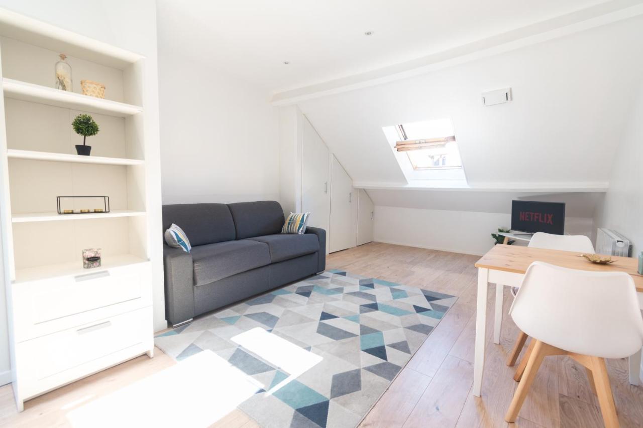 Studio De Charme En Hyper Centre-Ville De Melun Apartment Bagian luar foto