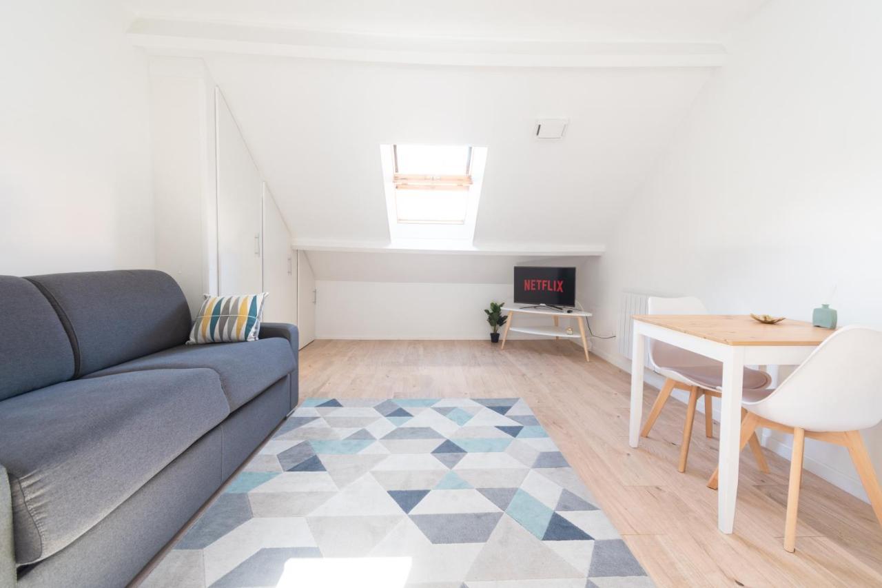 Studio De Charme En Hyper Centre-Ville De Melun Apartment Bagian luar foto